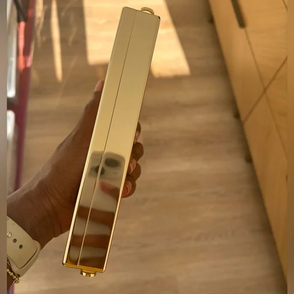 Christian Dior limited edition gold clutch gift with chain. Never used. NWOT - Picture 5 of 8